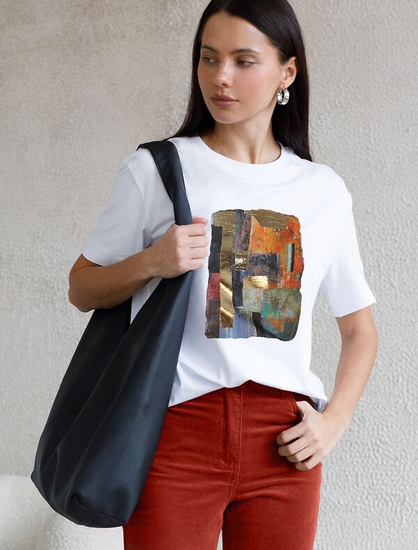 VILATTE Футболка 580915 D49.145 белый_абстракция