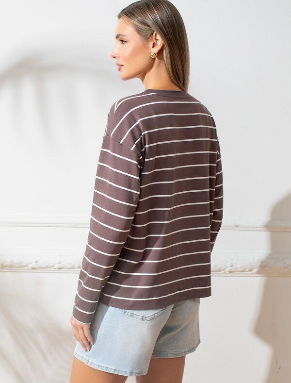 VILATTE Джемпер 580932 D49.148 кофе-белый