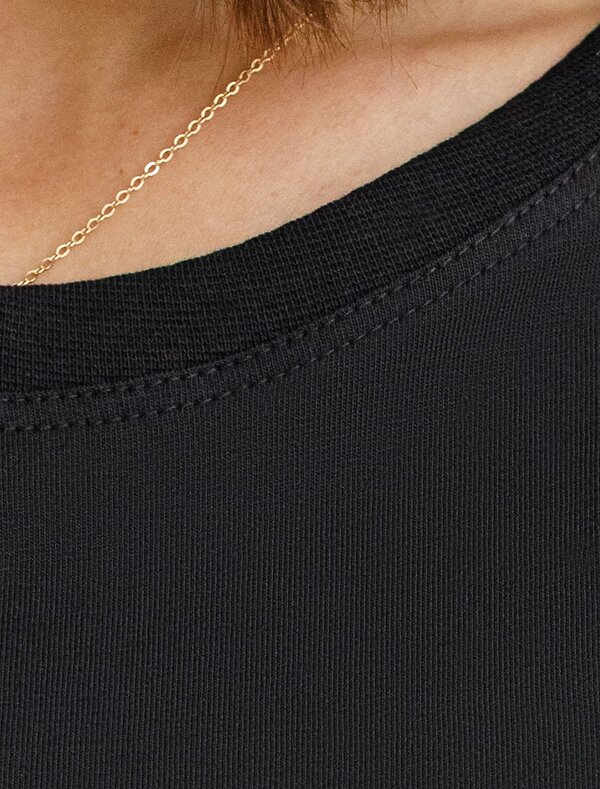 VILATTE Футболка 580946 D49.155 черный