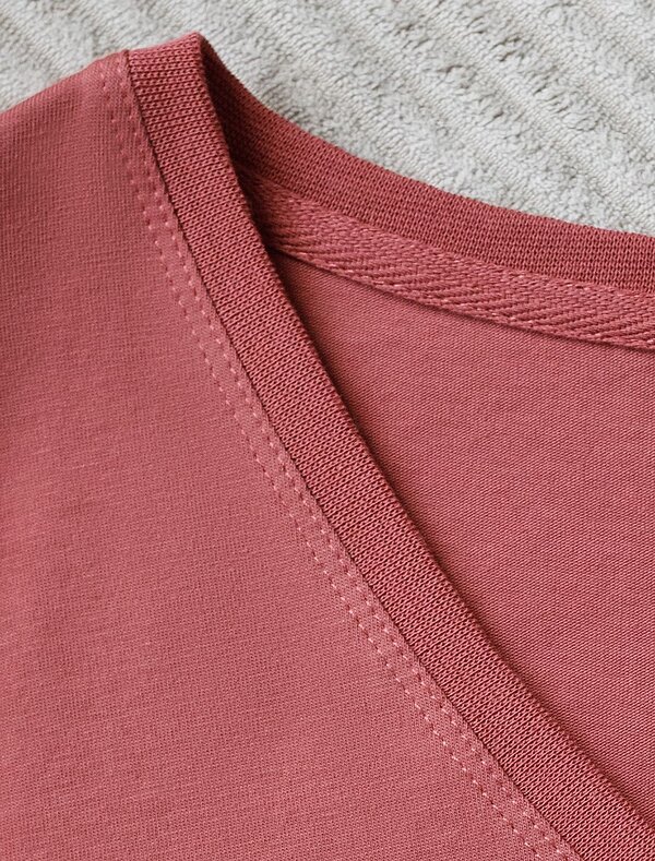 VILATTE Футболка 580953 D49.156 т.коралл