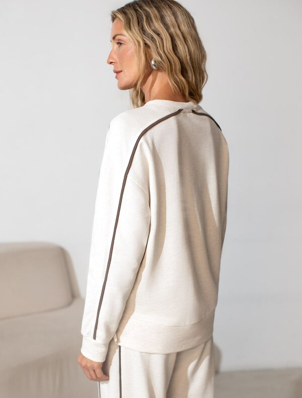 VILATTE Джемпер 580955 D49.161 овсяный меланж_queen