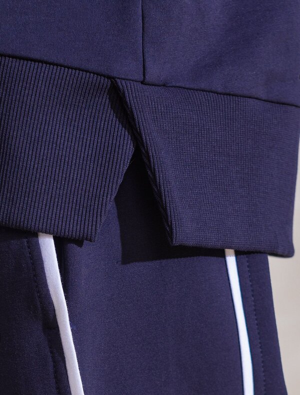 VILATTE Джемпер 580956 D49.161 т.синий_cotton club