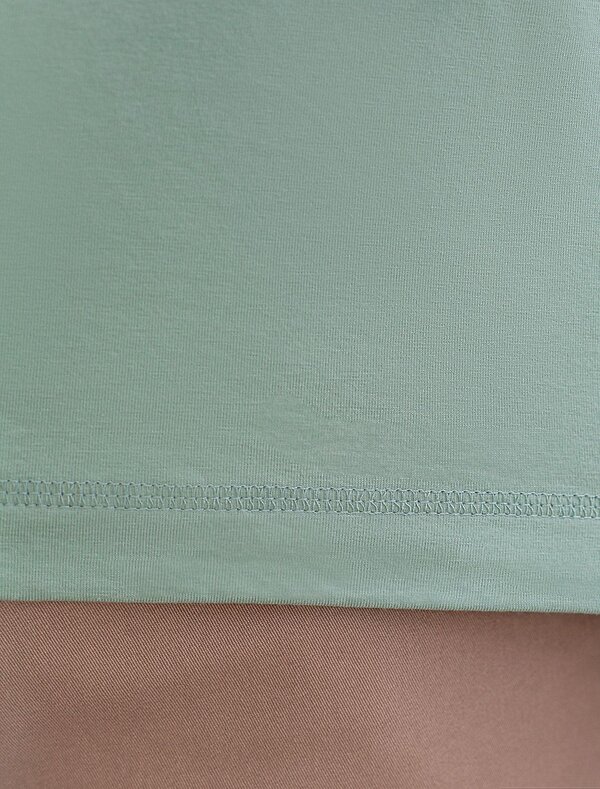 VILATTE Футболка 580959 U49.068 св.оливковый_wander