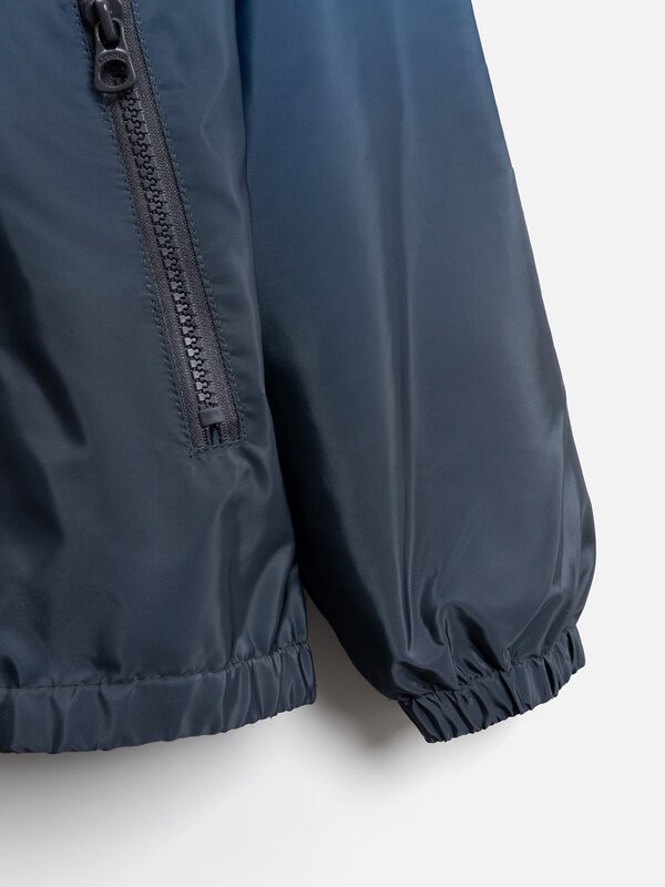 Acoola Куртка 581195 20110700015 черный-синий