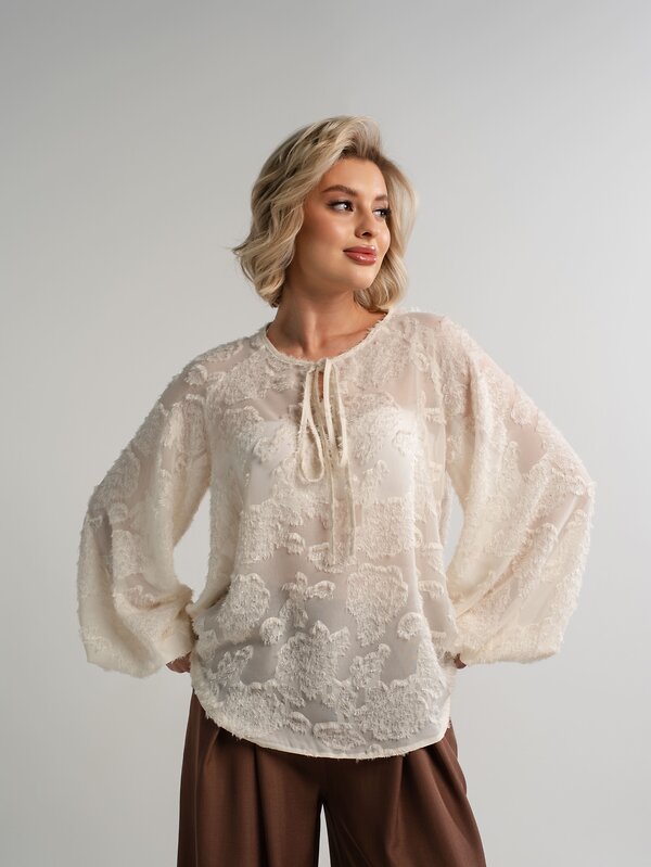 LT Collection Блуза 581277 Б15140-7М молочный