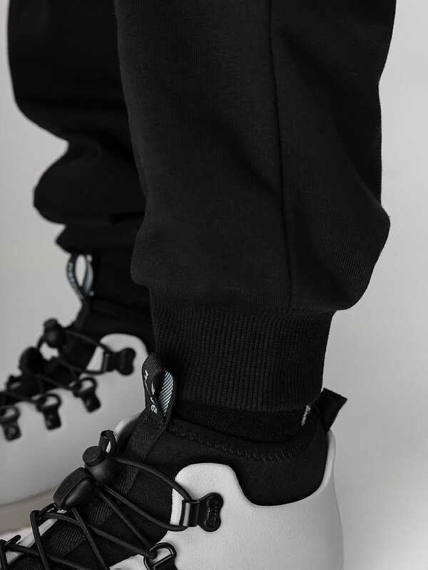 Bodo Костюм 581426 11-585MU черный