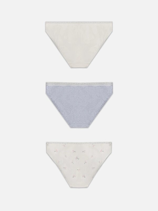 MARK FORMELLE Трусы 581746 417750-3 персиковые вишенки на молочном