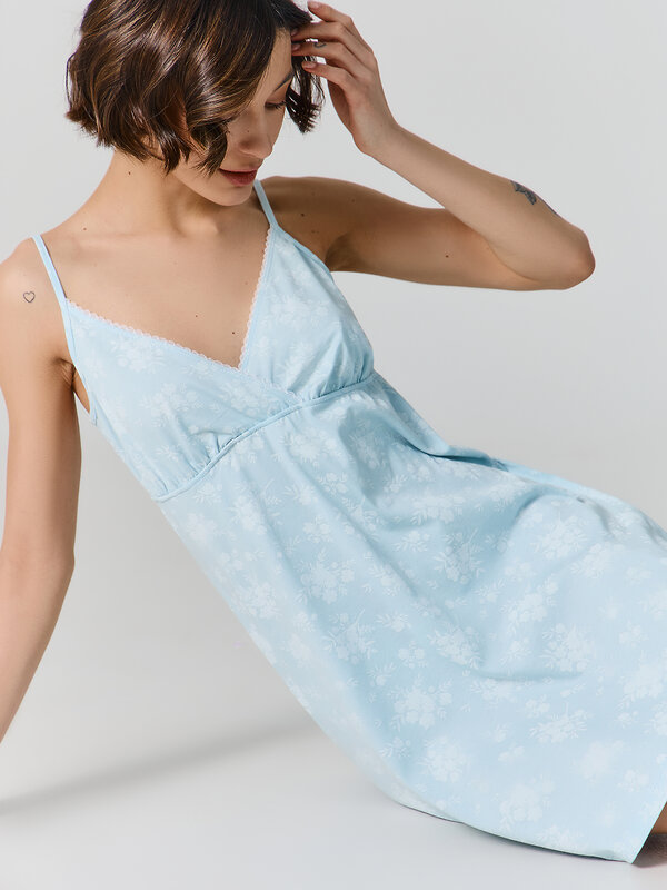 MARK FORMELLE Сорочка 582363 572336/1-1 цветы на голубом