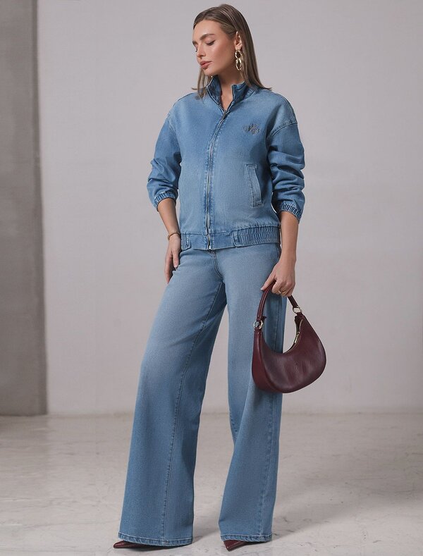 VILATTE Джинсы 582684 D54.309 голубой