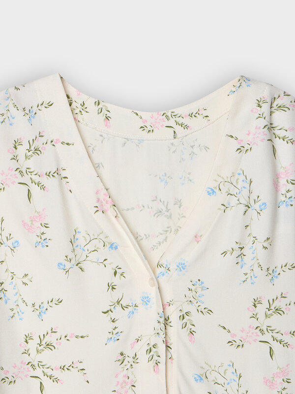 MARK FORMELLE Костюм 582785 592494-1 веточки на св.молочном