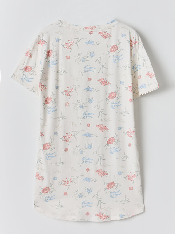 MARK FORMELLE Сорочка 582794 572371 цветы на св.молочном