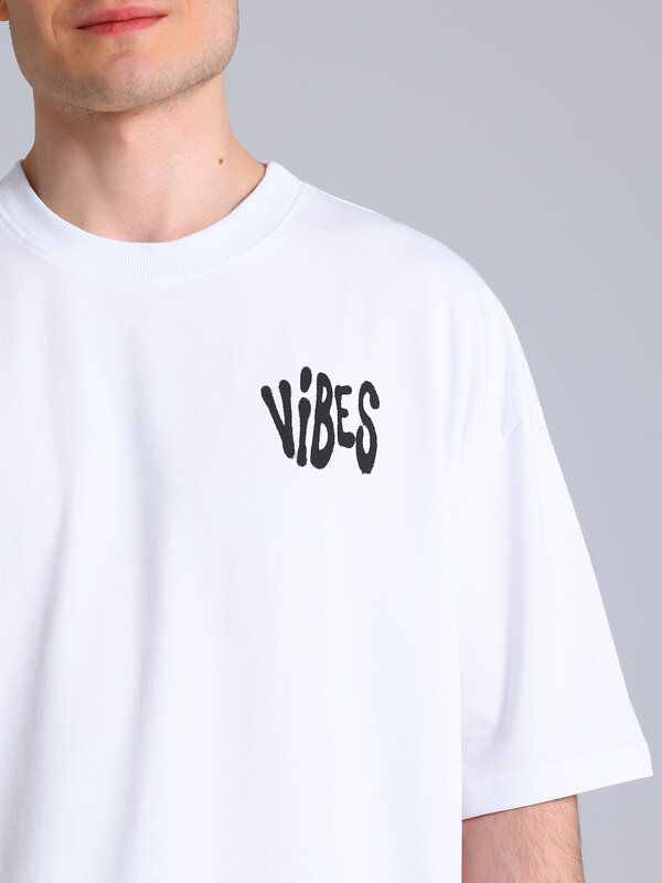 Апрель Футболка 583065 1МДФК5032804 белый