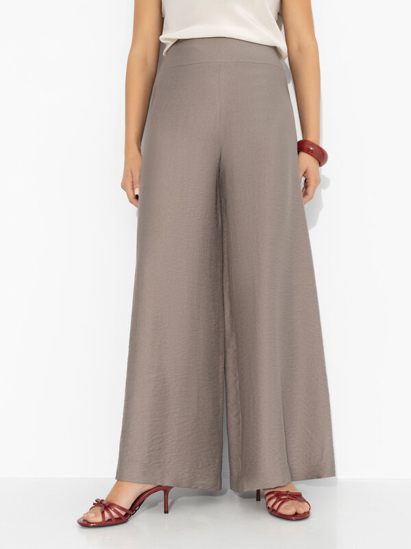 CHARUTTI Брюки 583101 12680 Коричневый