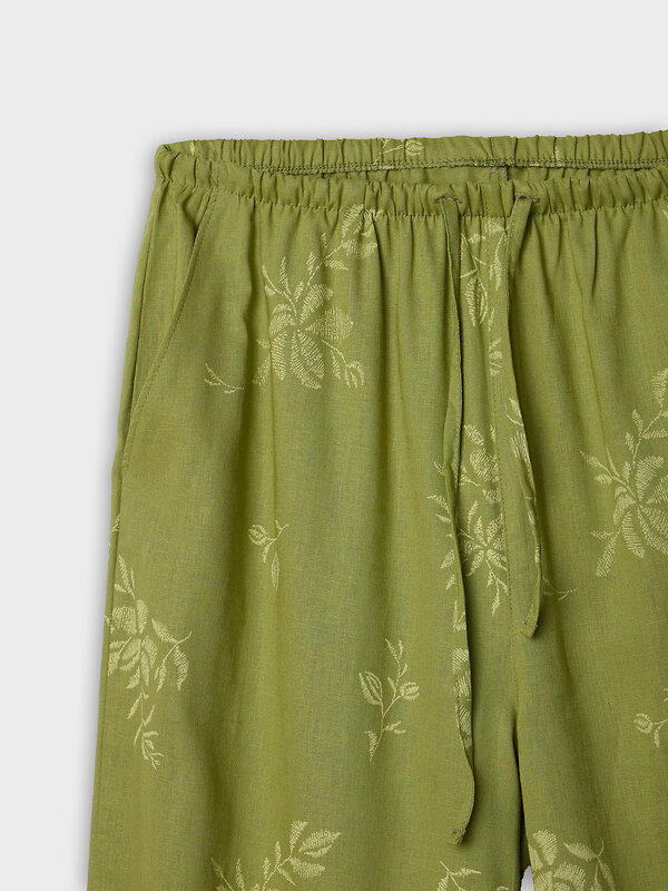 MARK FORMELLE Брюки 583176 532431 цветы на оливковом