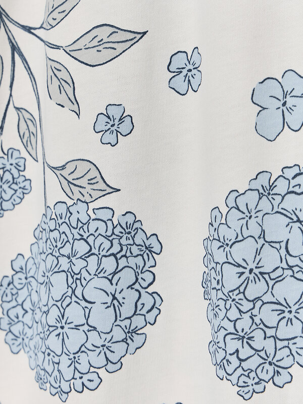 MARK FORMELLE Комплект 583210 397723 голубые цветы на молочном