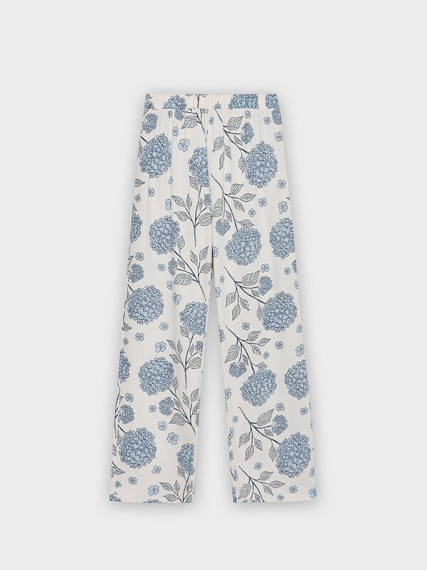 MARK FORMELLE Комплект 583210 397723 голубые цветы на молочном