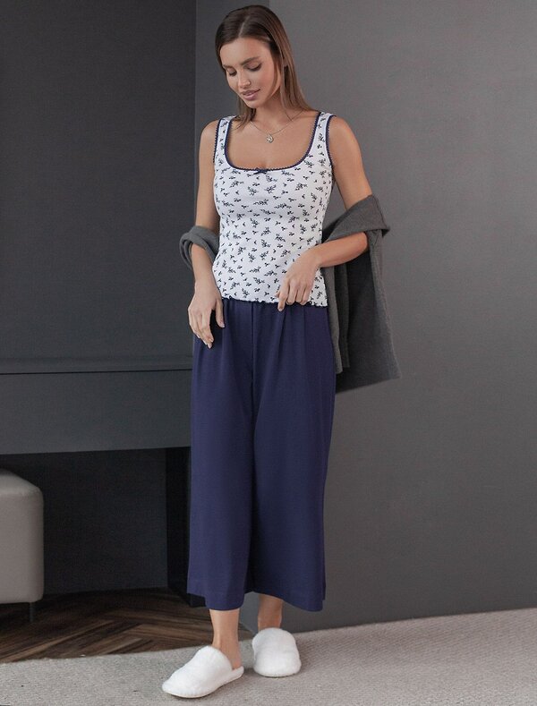 VILATTE Топ 583375 D43.232 белый-т.синий цветы