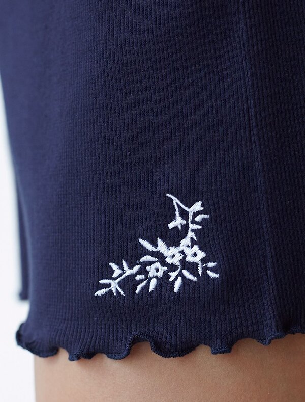 VILATTE Шорты 583404 D48.011 т.синий_цветы