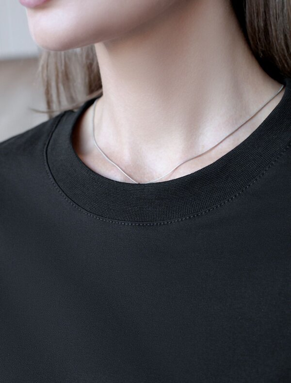 VILATTE Футболка 583462 D49.158 черный_тропики