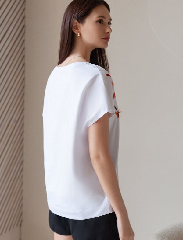 VILATTE Футболка 583463 D49.159 белый_тропический цветок