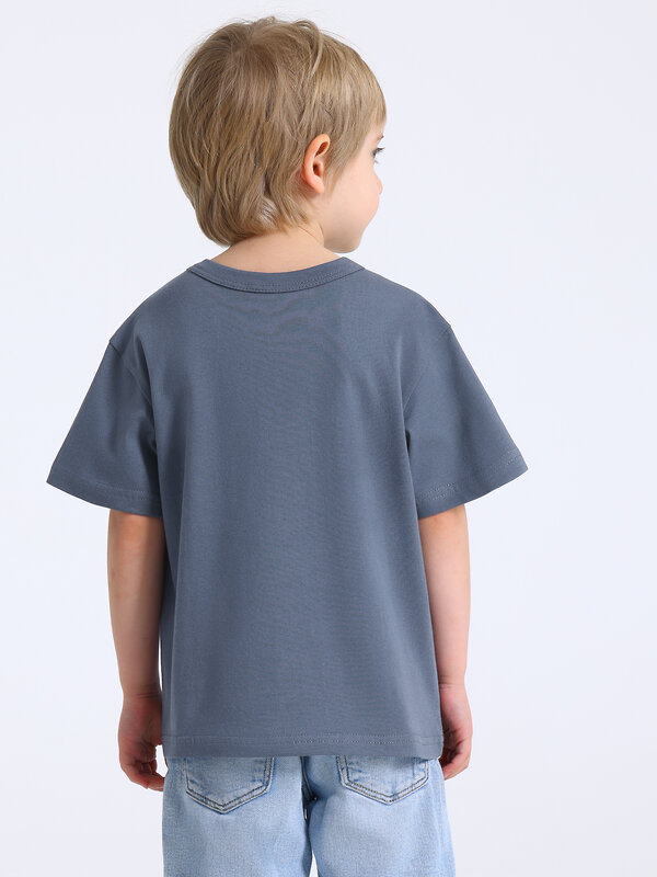 Апрель Футболка 583517 1ПДФК5055001 темно-серый