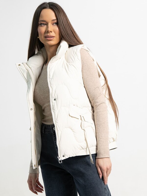 LT Collection Жилет 583726 Б15289-4М молочный