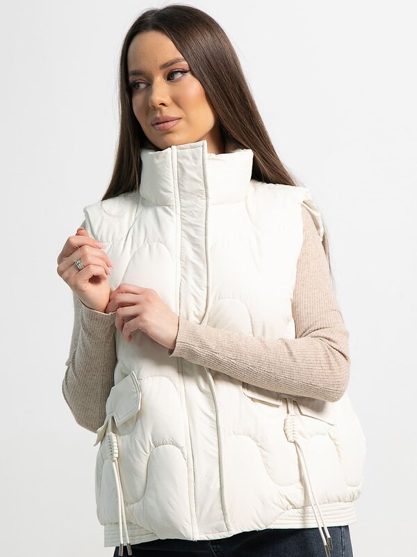 LT Collection Жилет 583726 Б15289-4М молочный