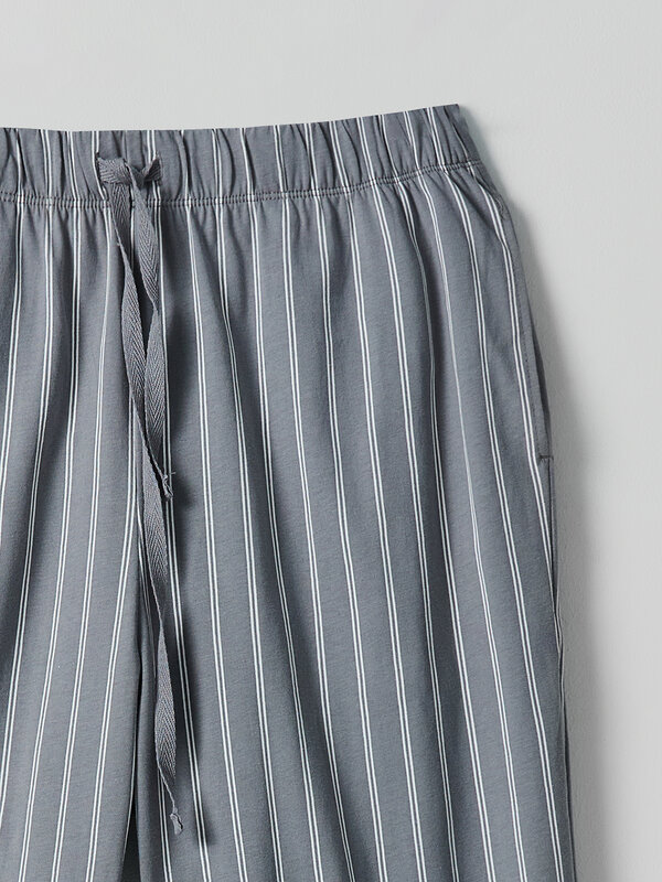 MARK FORMELLE Брюки 583920 581136 полоска на серый опал