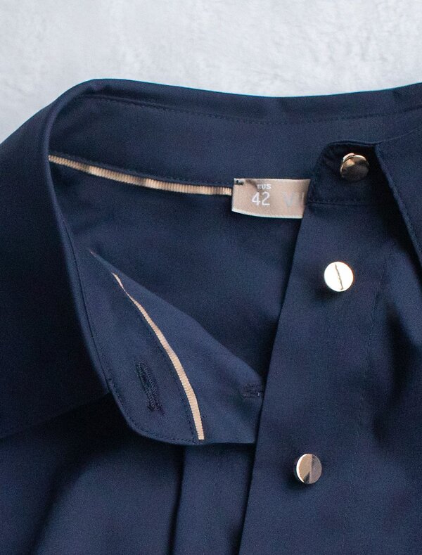 VILATTE Блузка 583962 D29.312 темно-синий