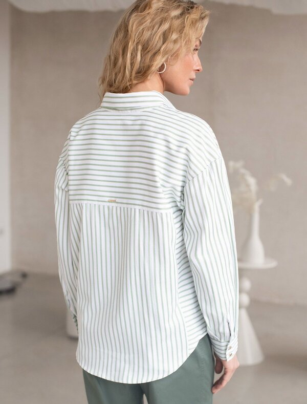 VILATTE Блузка 583964 D29.316 белый-фисташковый