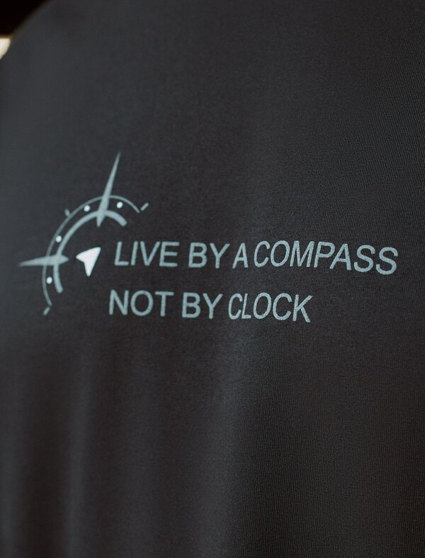 VILATTE Футболка 583972 U49.068 черный_компас