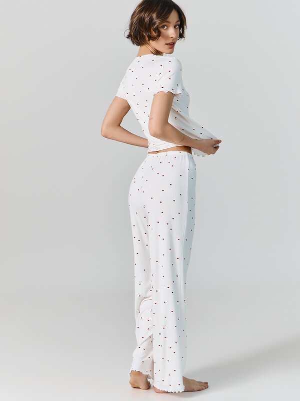 MARK FORMELLE Комплект 584085 592650 сердечки на белом