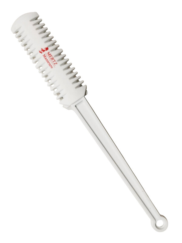 Mertz Бритва для волос, два сменных лезвия 500-1, 22 см 584120 1884 