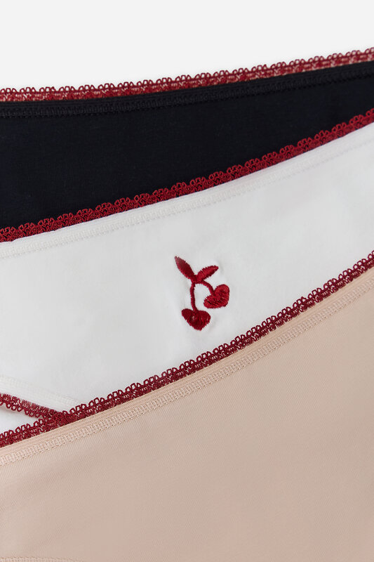 MARK FORMELLE Трусы 584202 412286-3 молочный