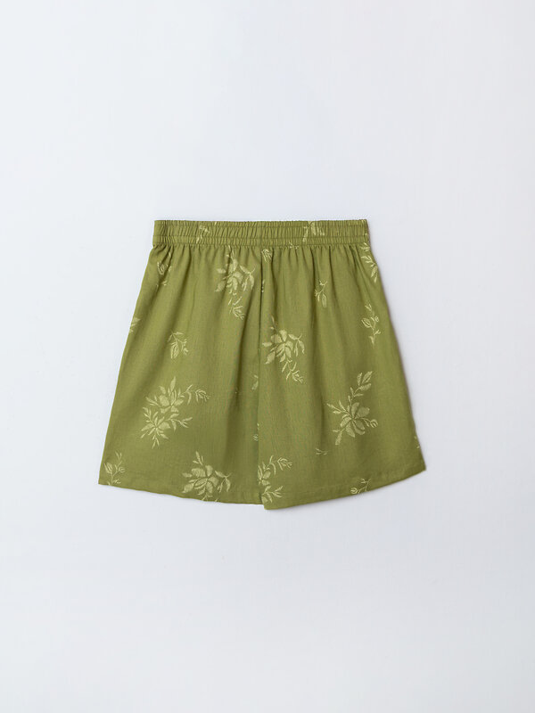MARK FORMELLE Шорты 584294 522250 цветы на оливковом