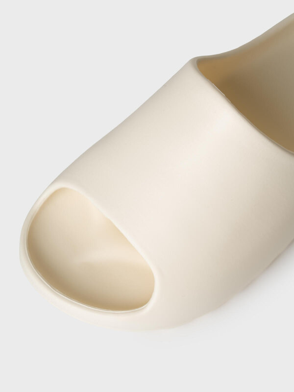 PLAYTODAY Сабо 584761 12621704 молочный