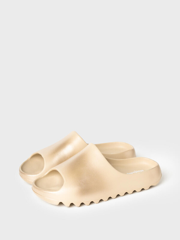 PLAYTODAY Сабо 584784 12621705 бежевый,серебряный