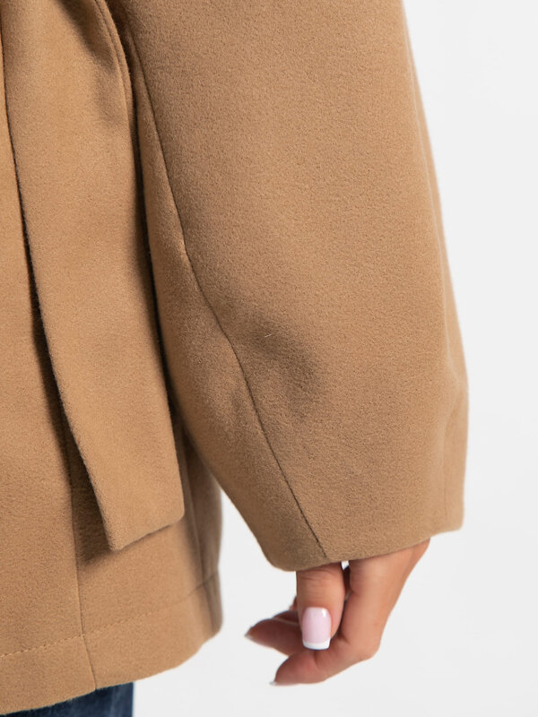 LT Collection Пальто 585718 Б15186-5М бежевый