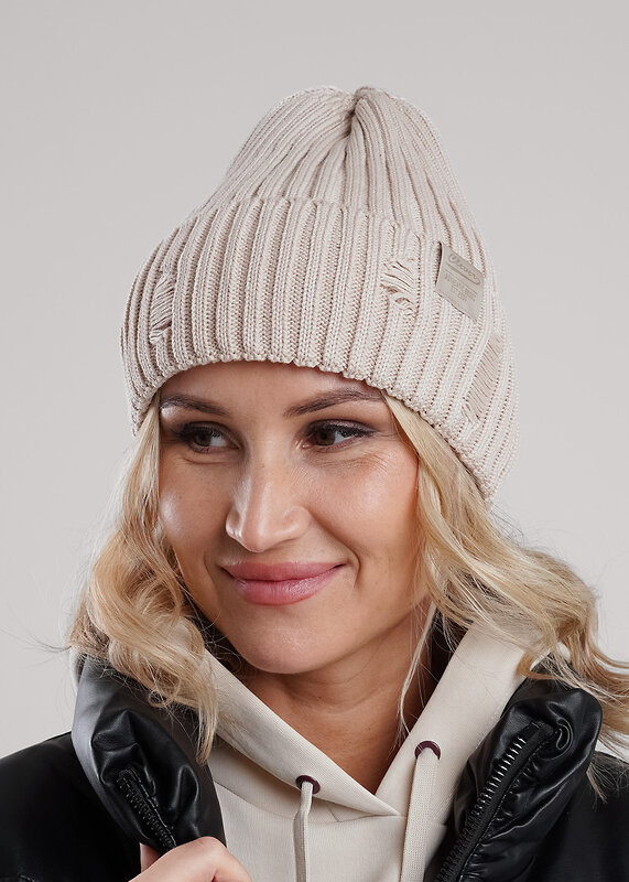 CLEVER Шапка 585850 444209ха св.бежевый