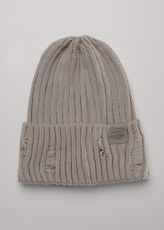 CLEVER Шапка 585850 444209ха св.бежевый