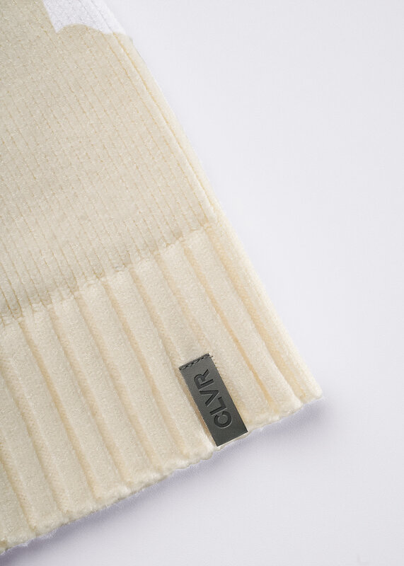 CLEVER Шапка 585909 564656вн молочный