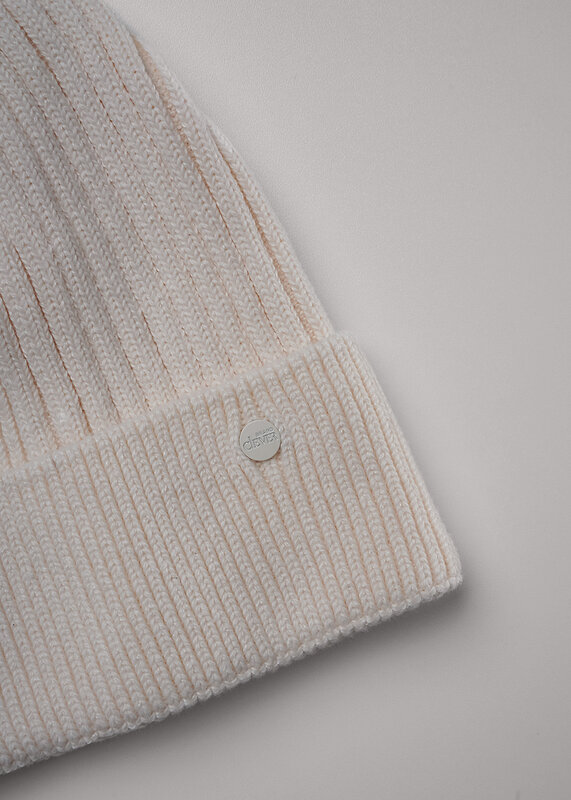 CLEVER Шапка 586028 564659хпэ молочный