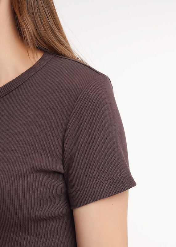 CLEVER Футболка 586177 LF26-100/6 коричневый