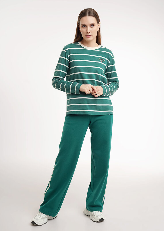 CLEVER Фуфайка 586182 LF26-100/3 т.зелёный/молочный