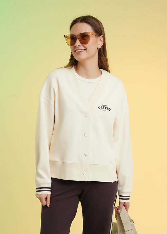 CLEVER Куртка 586183 LJ26-100 молочный