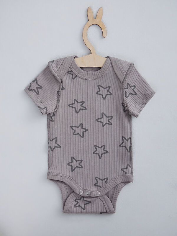 MARK FORMELLE Боди детское 586619 13015-1-2 абрикосовый щербет +звездочки на сером
