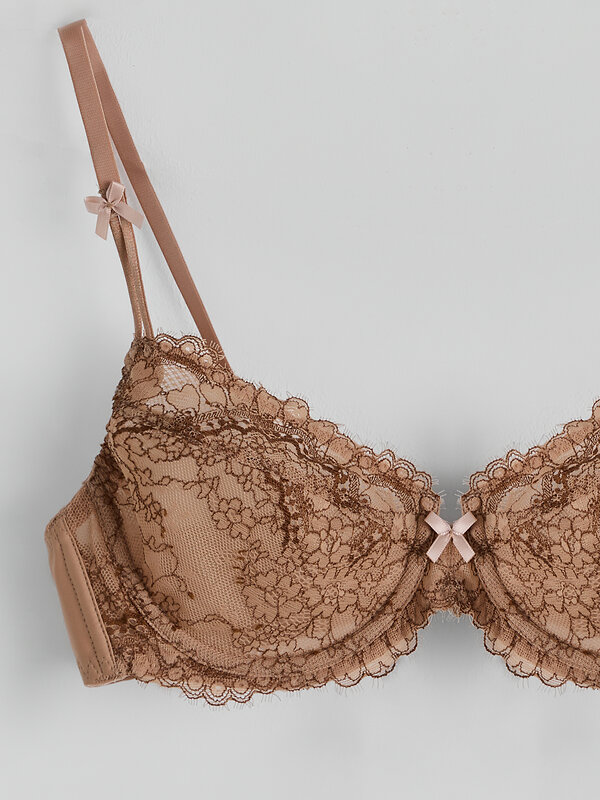 MARK FORMELLE Бюстгальтер 586653 512559 цветы на телесном