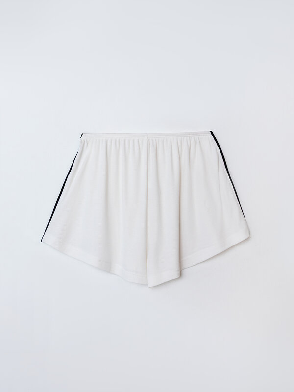 MARK FORMELLE Комплект 586692 592645 св.молочный