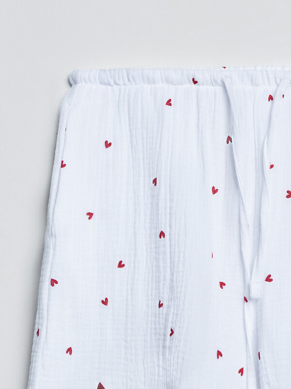 MARK FORMELLE Костюм 586708 592674 сердечки на белом