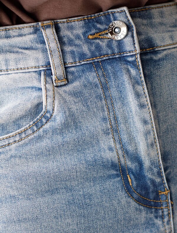 VILATTE Джинсы 586906 D54.324 голубой